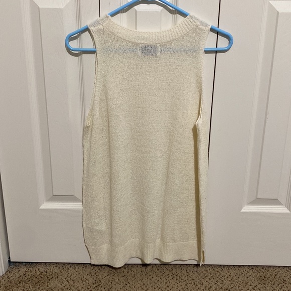 Sweater Tank - Picture 2 of 3